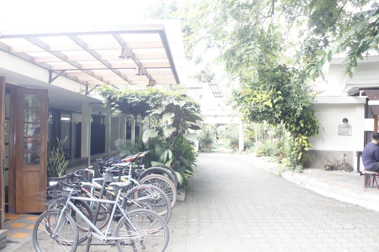 Hotel Bumi Asih Gedung Sate Bandung Exterior foto