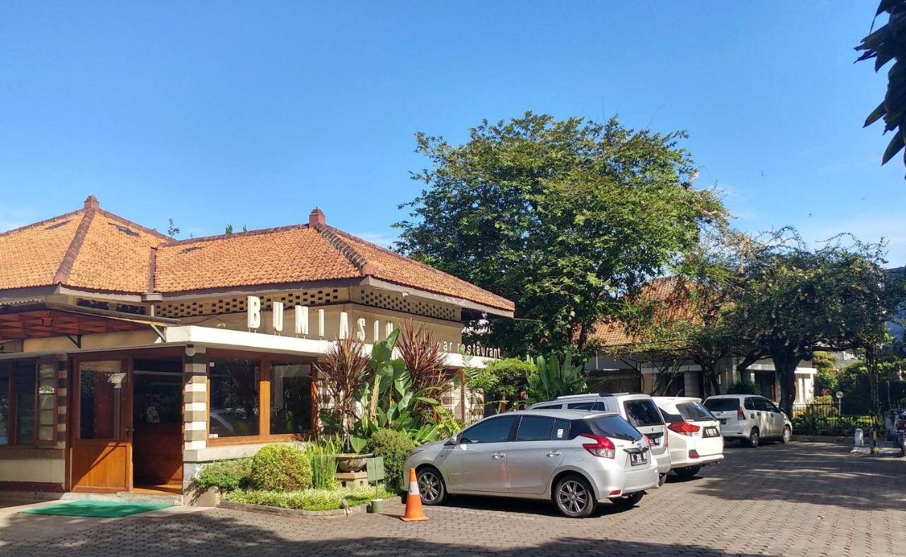 Hotel Bumi Asih Gedung Sate Bandung Exterior foto